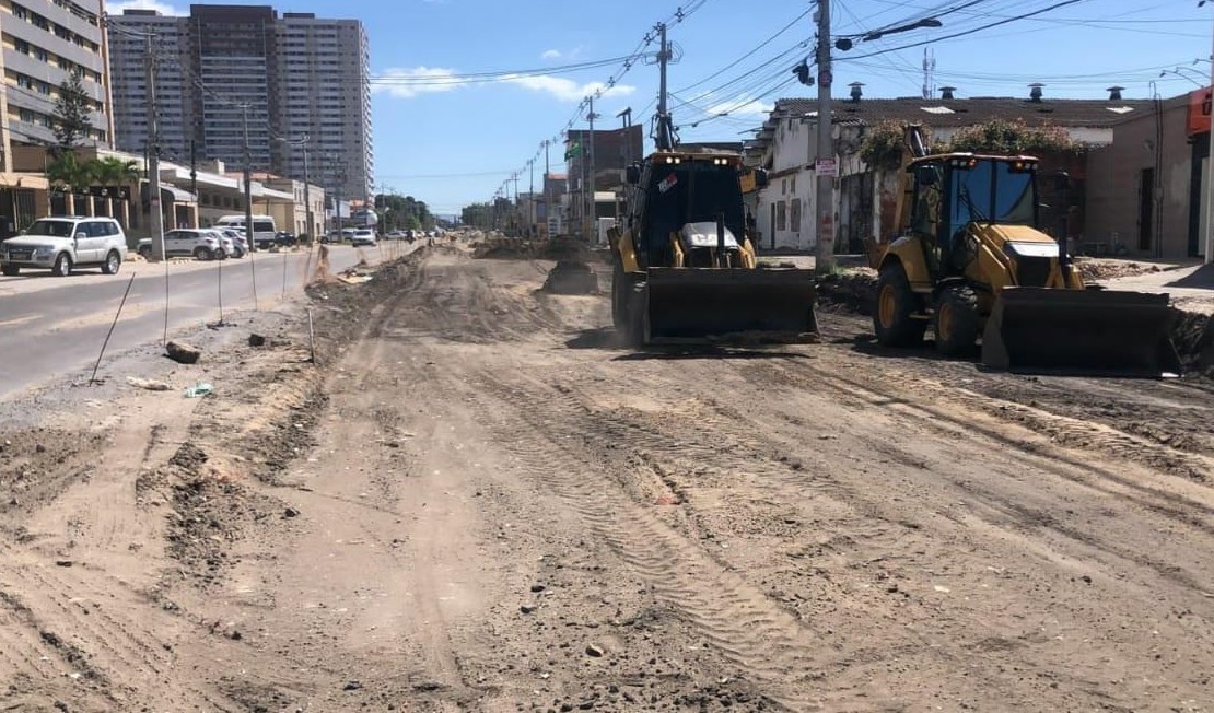 Av. Sargento Hermínio em obras